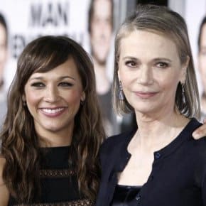 Rashida Jones Would Check Under Her Bed For Killer Bob Every Night Until College Rashida Jones Would Check Under Her Bed For Killer Bob Every Night Until College