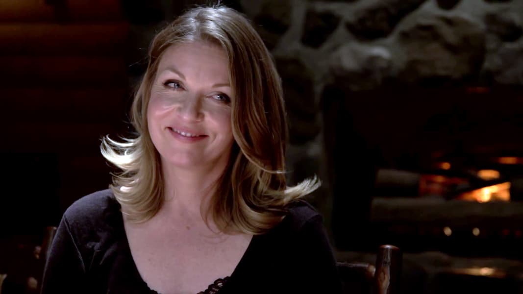 Dont Worry Sheryl Lee Will Appear In Twin Peaks 2016 And Shes Doing
