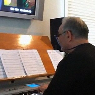 Angelo Badalamenti composing a scene for A Late Quartet