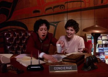 Audrey Horne and the styrofoam cup