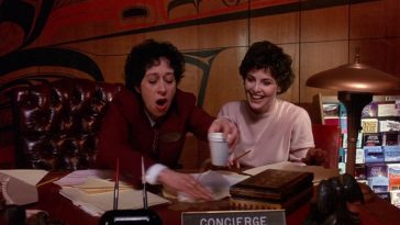Audrey Horne and the styrofoam cup