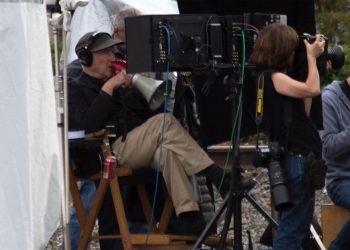 David Lynch directing new episodes of Twin Peaks in North Bend (Photo: Travis Blue)
