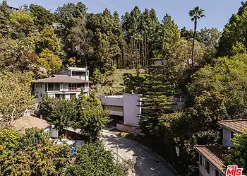 David Lynch House View 01