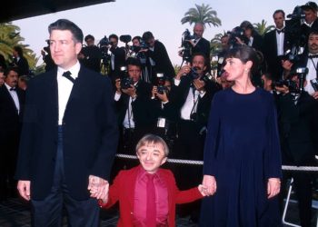 David Lynch, Michael J. Anderson and Mary Sweeney at the 1992 Cannes Film Festival for Twin Peaks: Fire Walk with Me