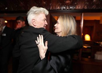 David Lynch & Peggy Lipton hug at the premiere of Twin Peaks: The Return