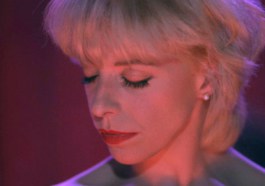 Julee Cruise in Twin Peaks