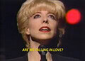 Julee Cruise on SNL singing "Falling" from Twin Peaks