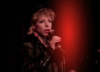 Julee Cruise to work with David Lynch and Angelo Badalamenti again