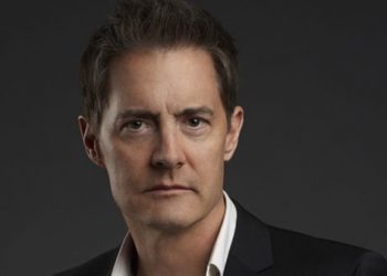 Kyle MacLachlan as Skouras in Believe