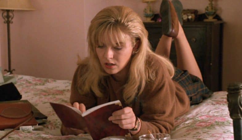 Laura Palmer reading her secret diary