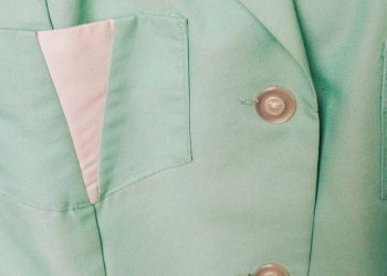 Shelly Johnson's Double R Diner waitress dress from the new Twin Peaks. Photo by Mädchen Amick.