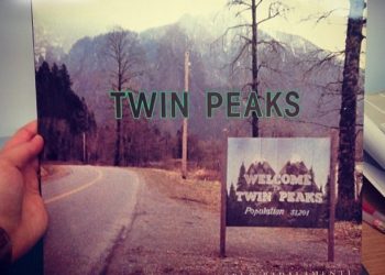 Soundtrack from Twin Peaks LP (vinyl album)
