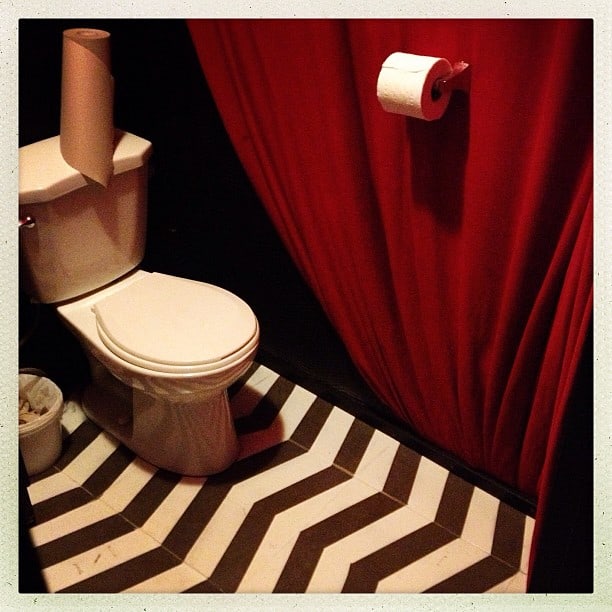 The Black Lodge Vancouver: bathroom