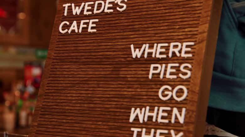 Twede's Cafe - Where Pies Goe When They Die