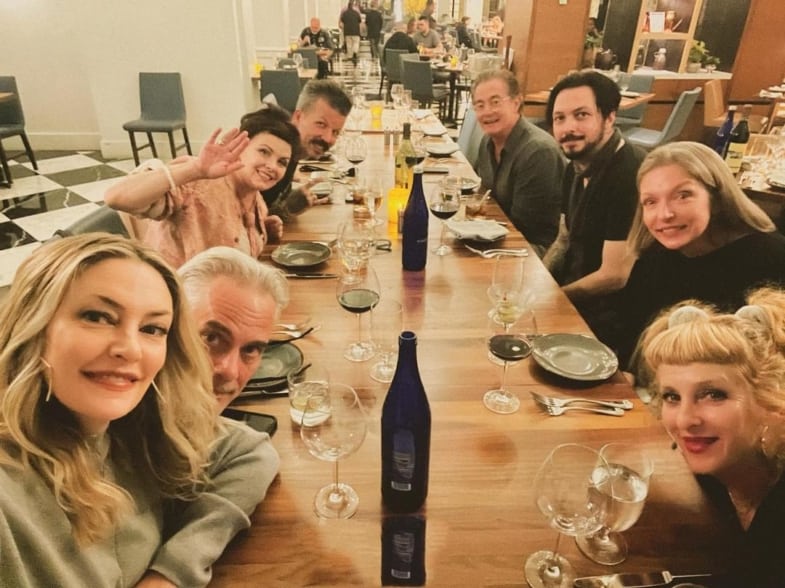 Twin Peaks cast having dinner at Spooky Empire 2022