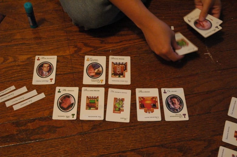 Twin Peaks X Cluedo: game cards
