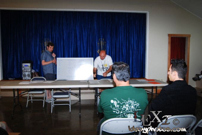 Twin Peaks Fest 2011 crew member wearing the I LOVE TP (Gold Necklace) t-shirt