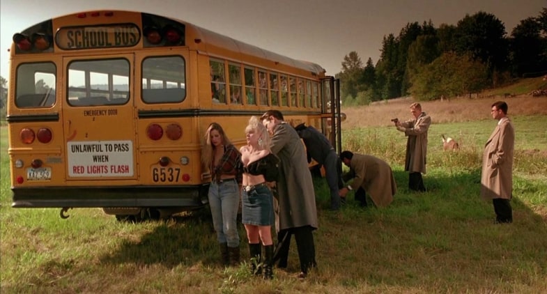 Twin Peaks: Fire Walk with Me - School Bus Scene with FBI featuring Chris Isaak