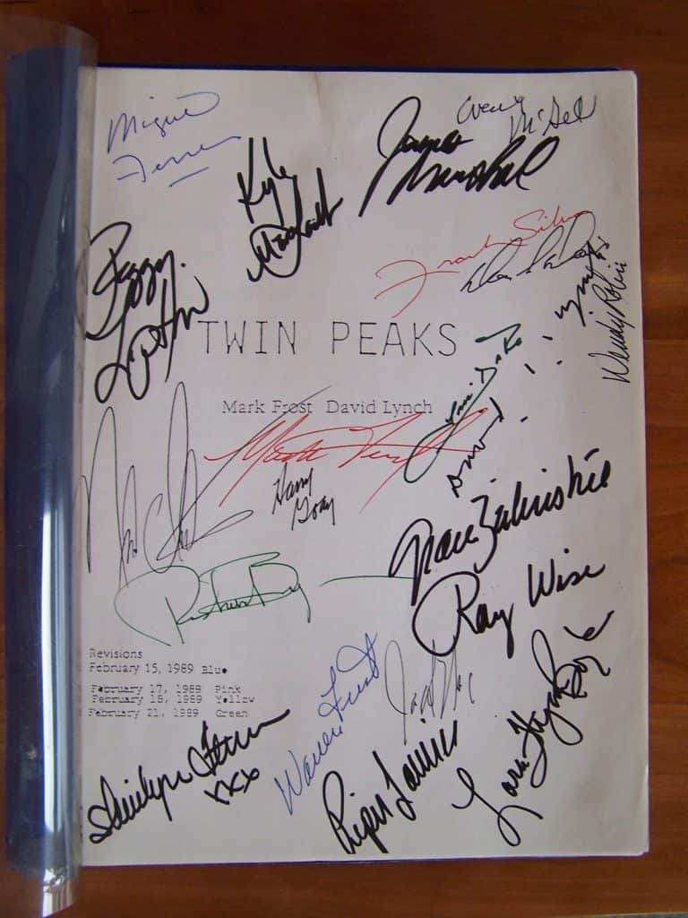 Signed Twin Peaks pilot script