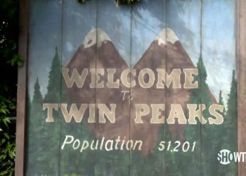 Welcome to Twin Peaks sign, new Twin Peaks