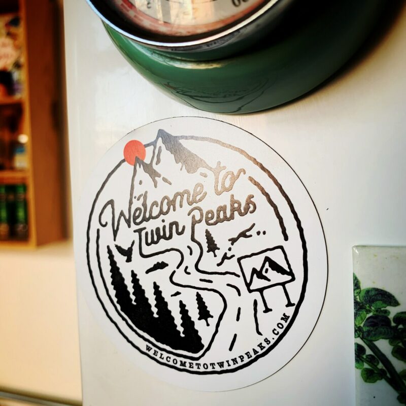 Welcome To Twin Peaks logo fridge magnet