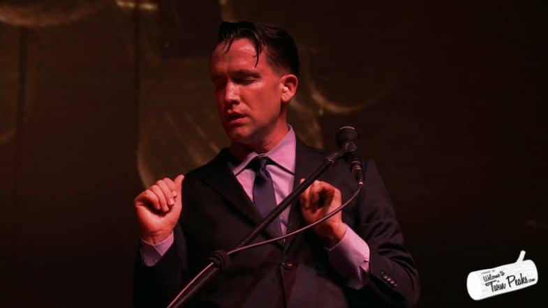 Xiu Xiu performs the music of Twin Peaks